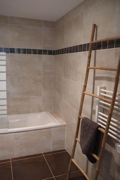Suberbe Appartement Climatise Avec Terrasse Saint-Raphaël 外观 照片